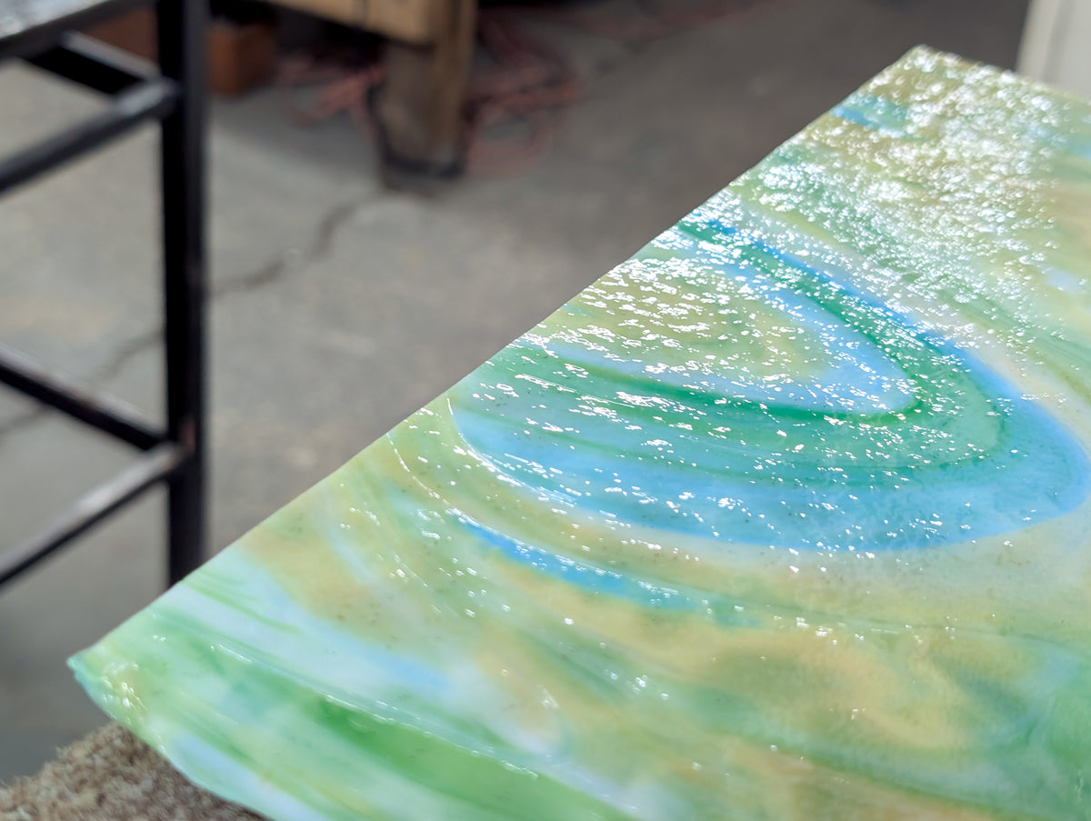 Artists and glasswork in the Verrité studio
